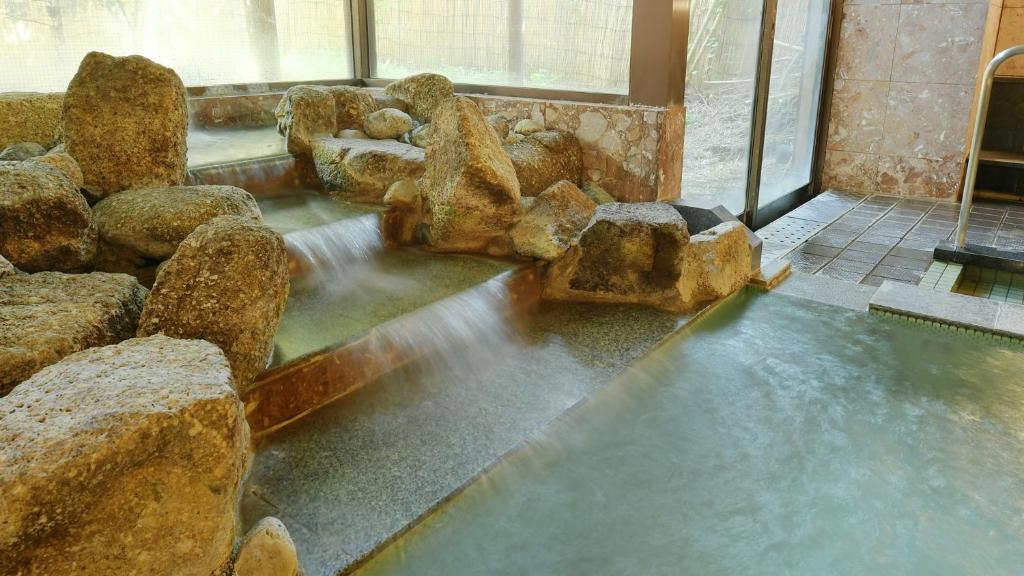 Hotel Koryu Indoor Onsen Bath