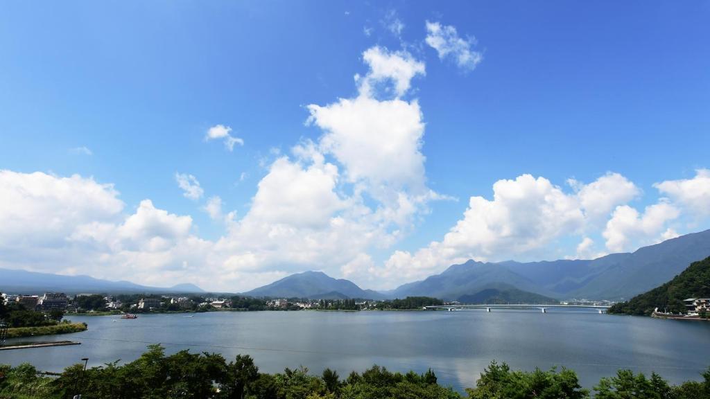 Hotel Koryu Lake Mountain View