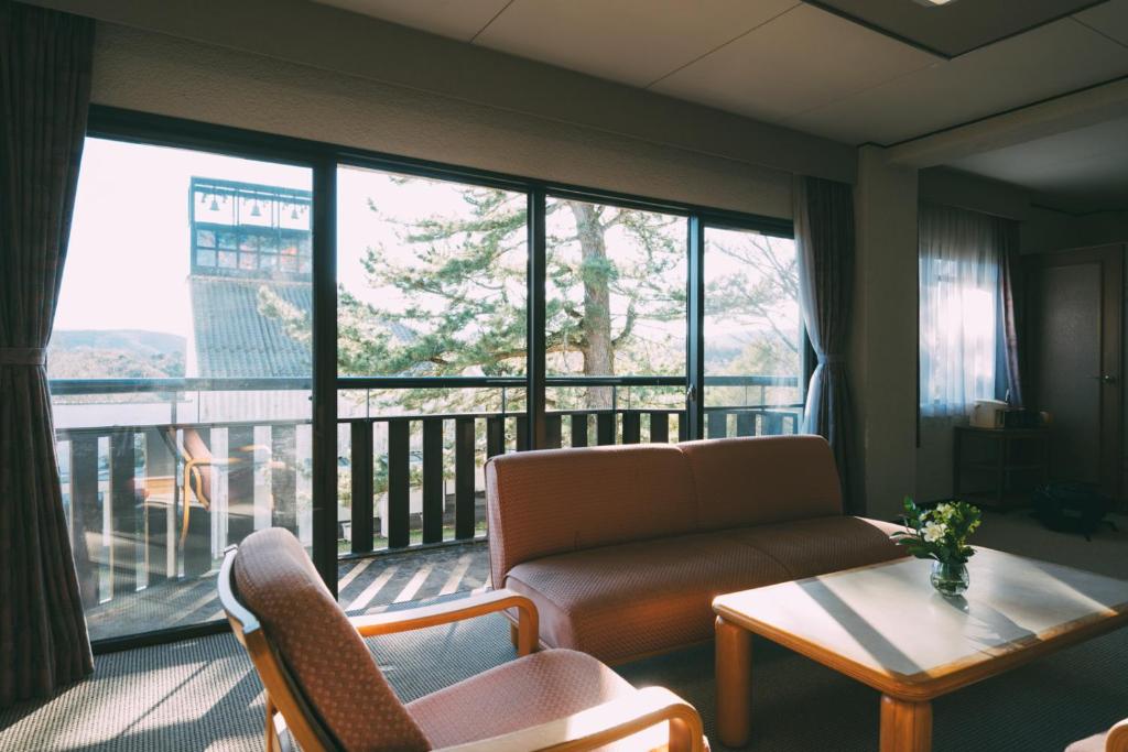 Hotel Laforet Shuzenji Japanese Room