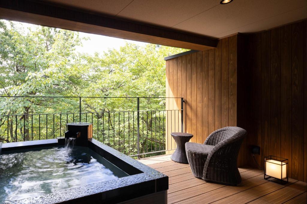 Hotel Laforet Shuzenji Sanshi Suimei Open Air Bath