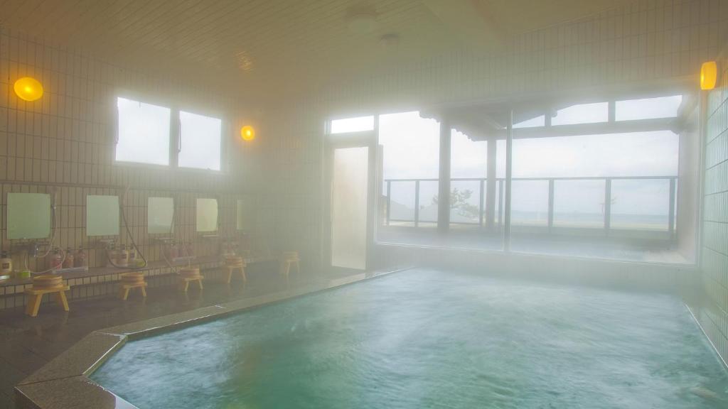 Hotel Michishio Onsen Bath