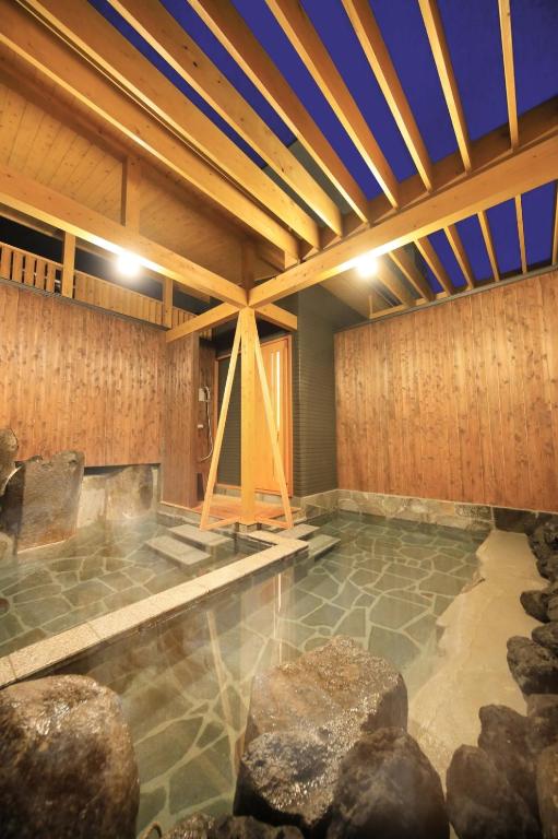 Hotel Miyuki Main Building Onsen Bath
