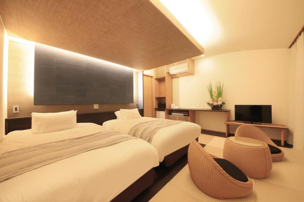 Hotel Miyuki Main Building Twin Room