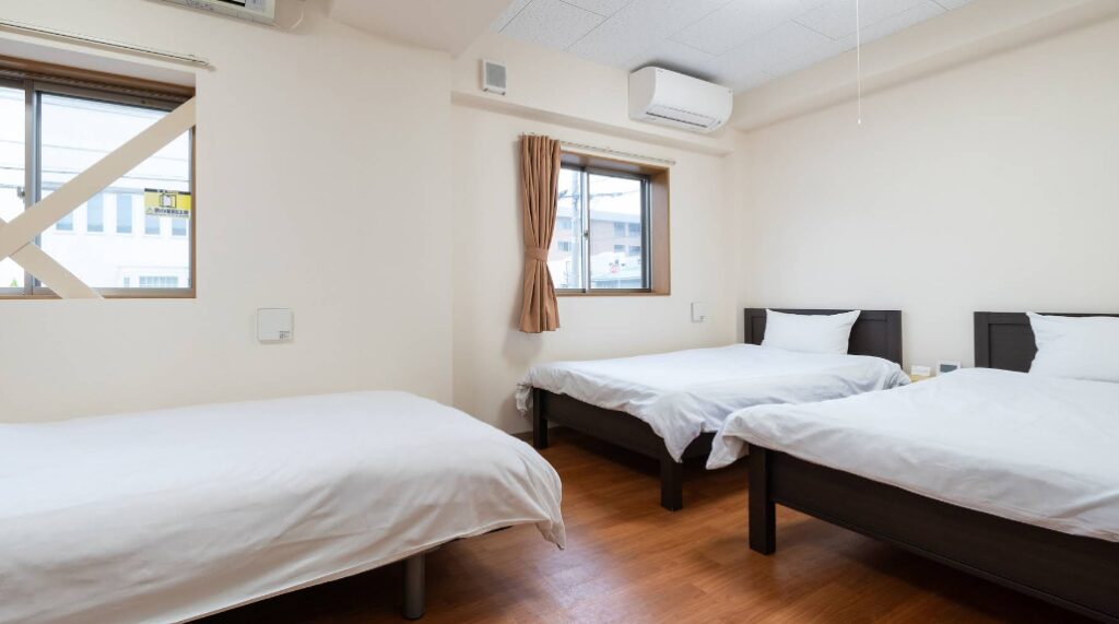 Hotel Monzennoyu Triple Room