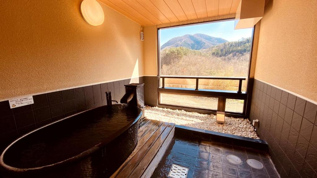 Hotel Mori No Kaze Oushuku Private Onsen Bath