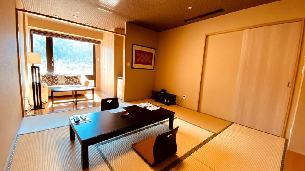 Hotel Mori No Kaze Oushuku Tatami Room