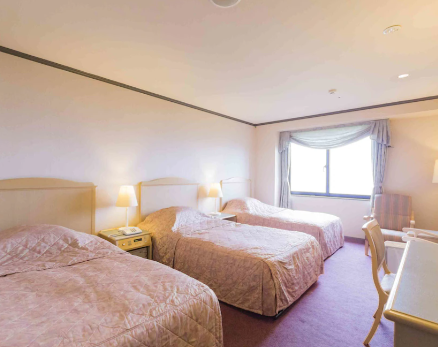 Hotel Mori No Kaze Oushuku Triple Room