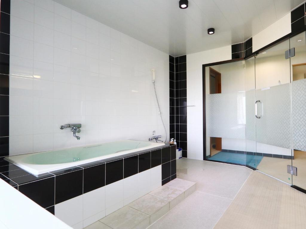 Hotel Mujuan Bathroom