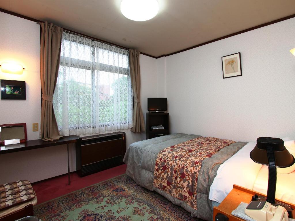 Hotel Mumon Single Room