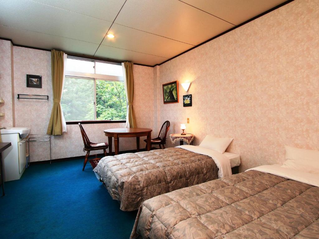 Hotel Mumon Twin Room