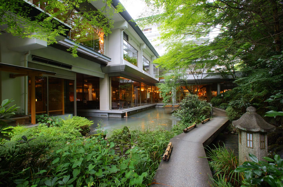 Hotel New Mitoya Garden Courtyard