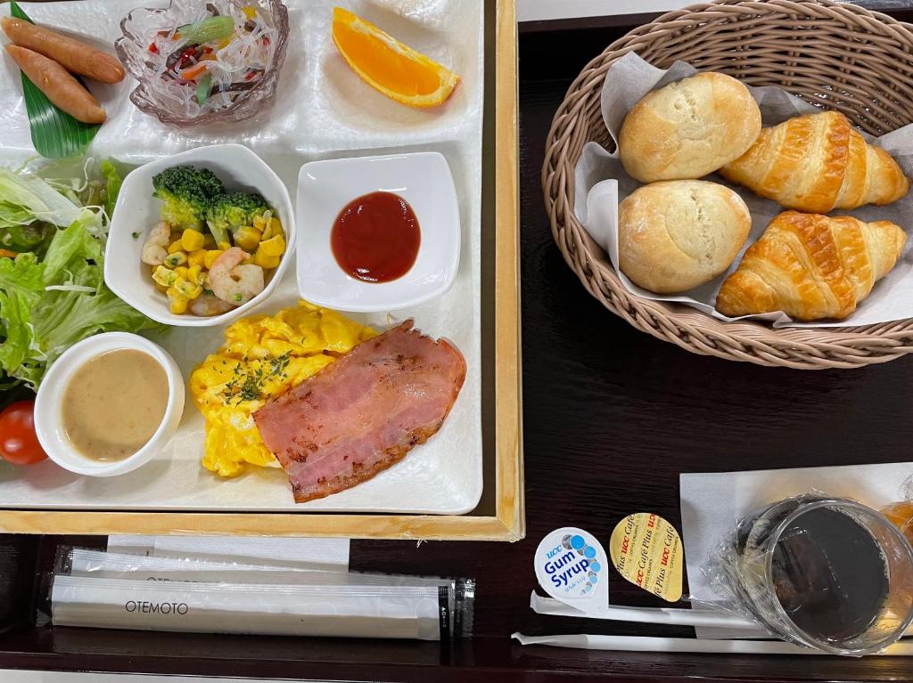 Hotel Nuqu Breakfast Tray