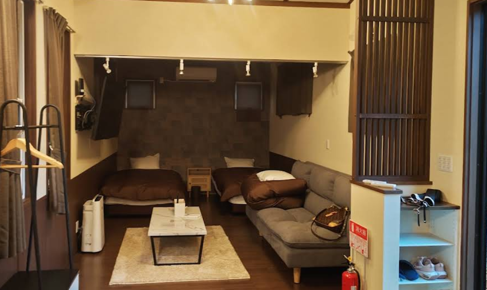Hotel Oak Forest Twin Room
