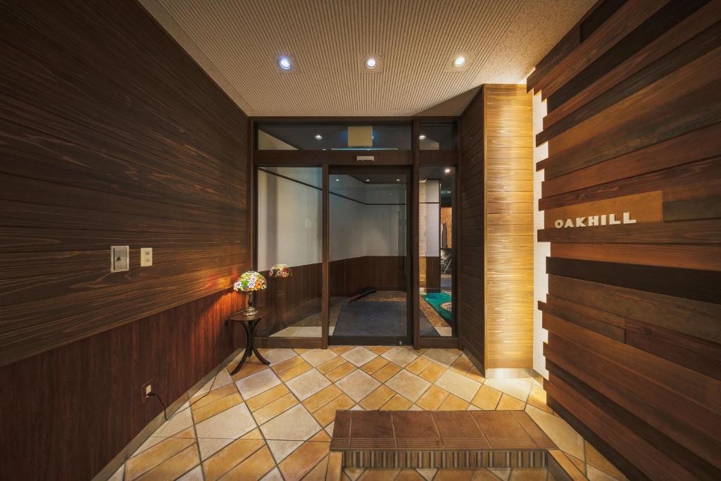 Hotel Oak Hill Ryokan Entrance