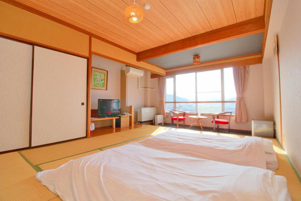 Hotel Resort Yamanouchi Hills Japanese Room