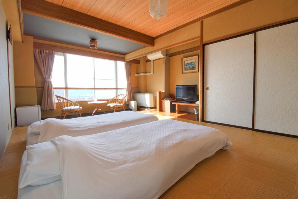 Hotel Resort Yamanouchi Hills Tatami Room