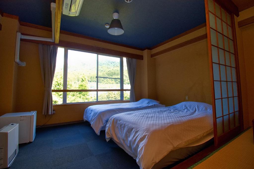 Hotel Resort Yamanouchi Hills Twin Room