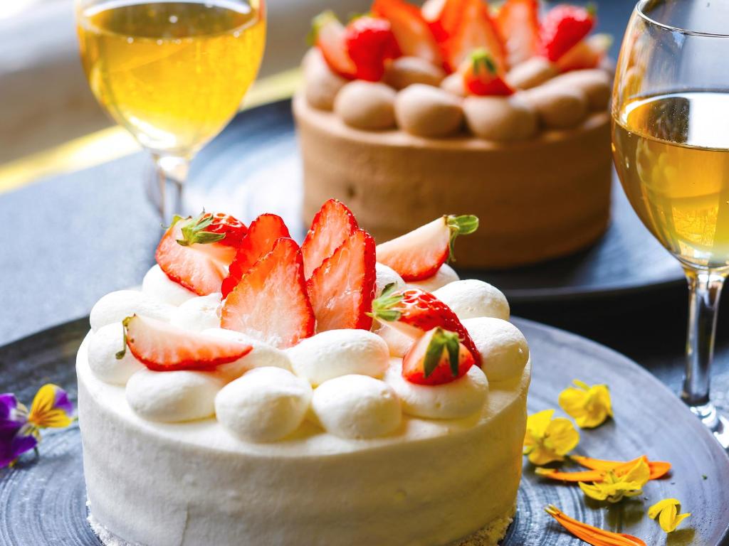 Hotel Restaurant Chinsenrou Strawberry Cake