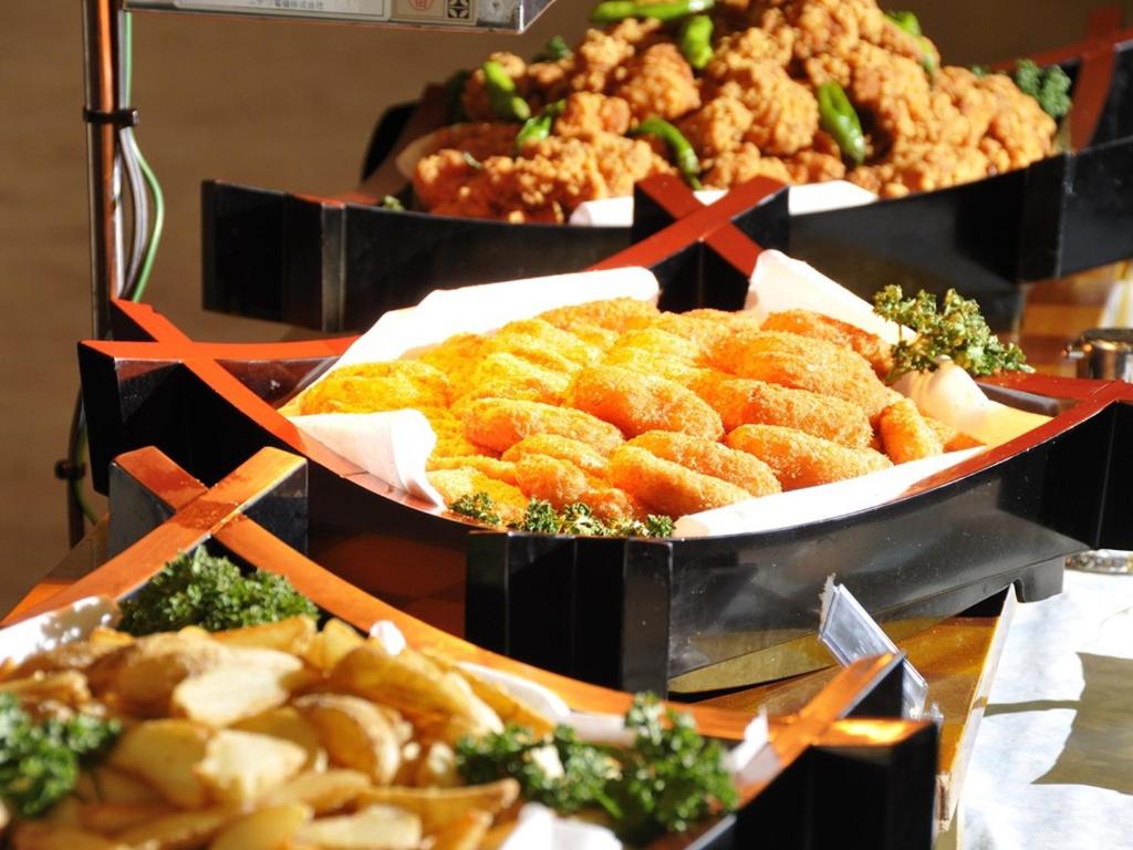 Hotel Riverside Uedakan Buffet Fried Food