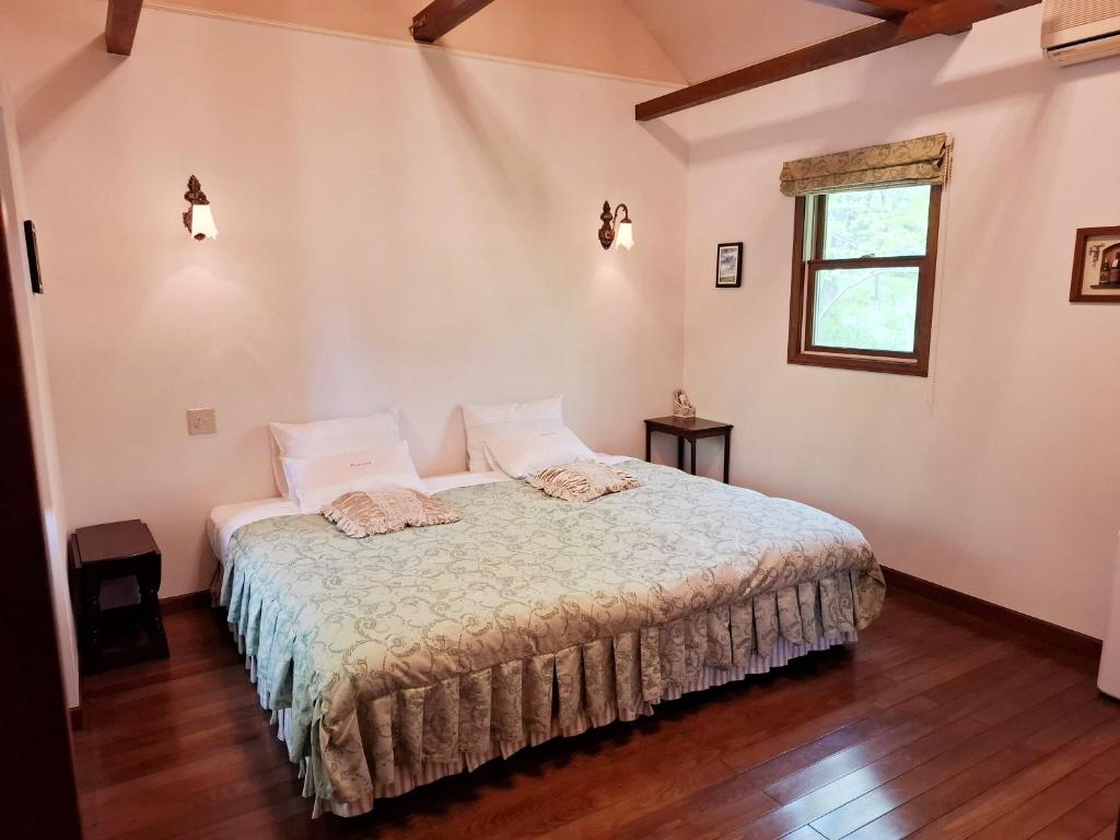 Hotel Rosewood Garden Villa Bedroom