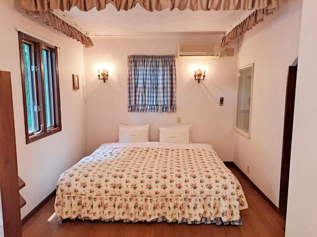 Hotel Rosewood Garden Villa Bedroom