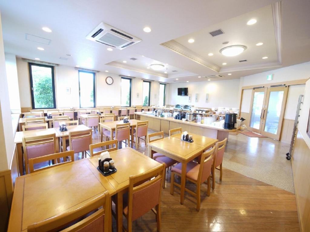 Hotel Route Inn Dining Room