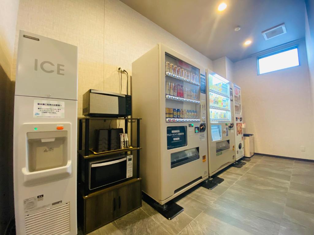 Hotel Route Inn Ichihara Vending Machines