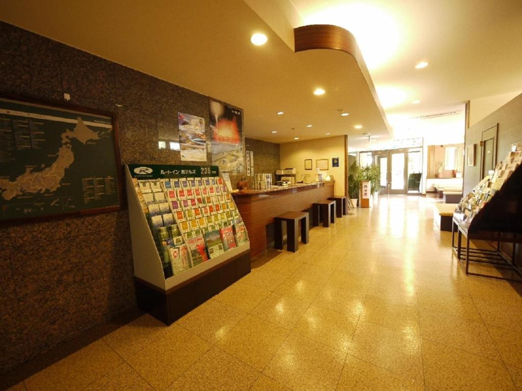 Hotel Route Inn Kamisuwa Lobby