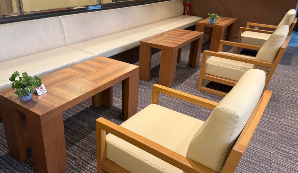 Hotel Route Inn Tonami Lounge Seating Area