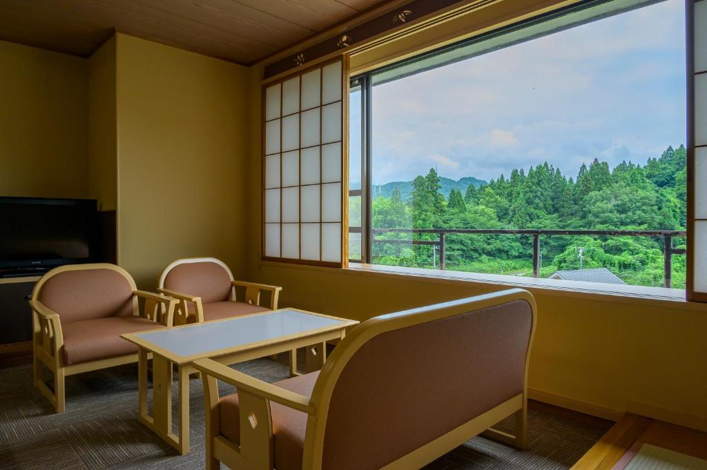 Hotel Seifuuen Japanese Room Forest View