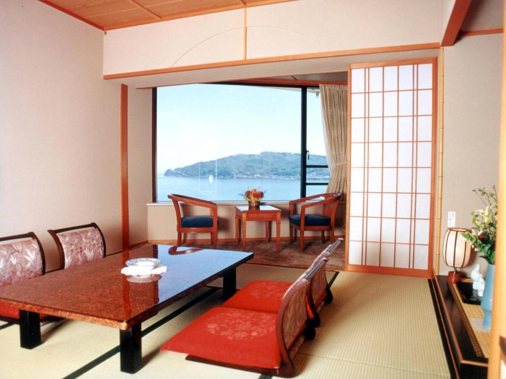 Hotel Sun Hatoya Tatami Room