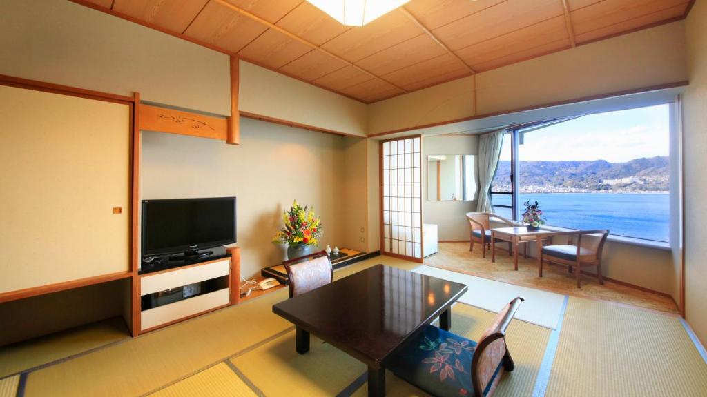 Hotel Sun Hatoya Tatami Room