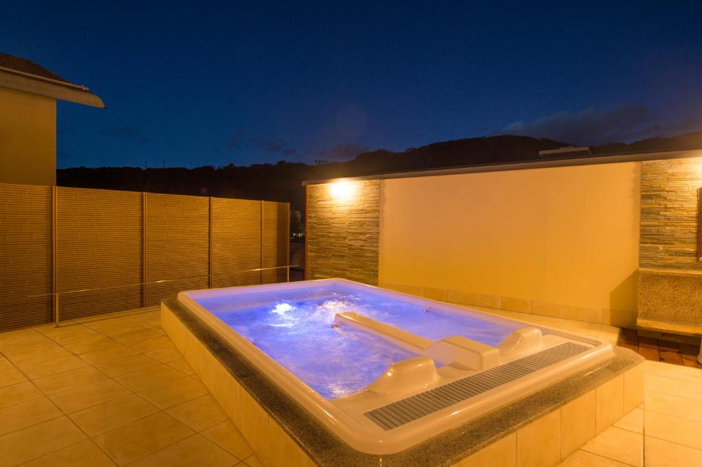 Hotel Tamanoyu Outdoor Hot Tub
