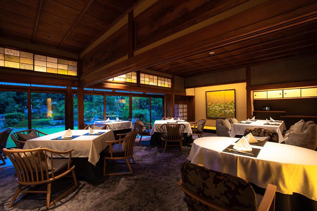 Hotel Utano Kyoto Ryokan Dining Room