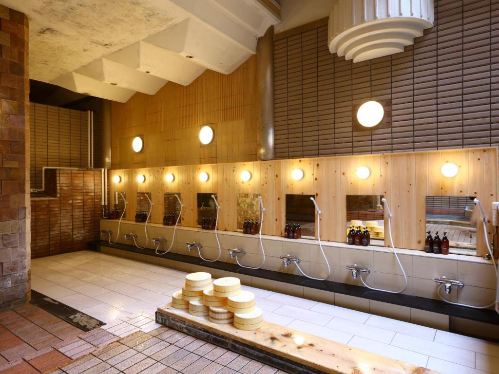 Hotel Yudanaka Onsen Bath