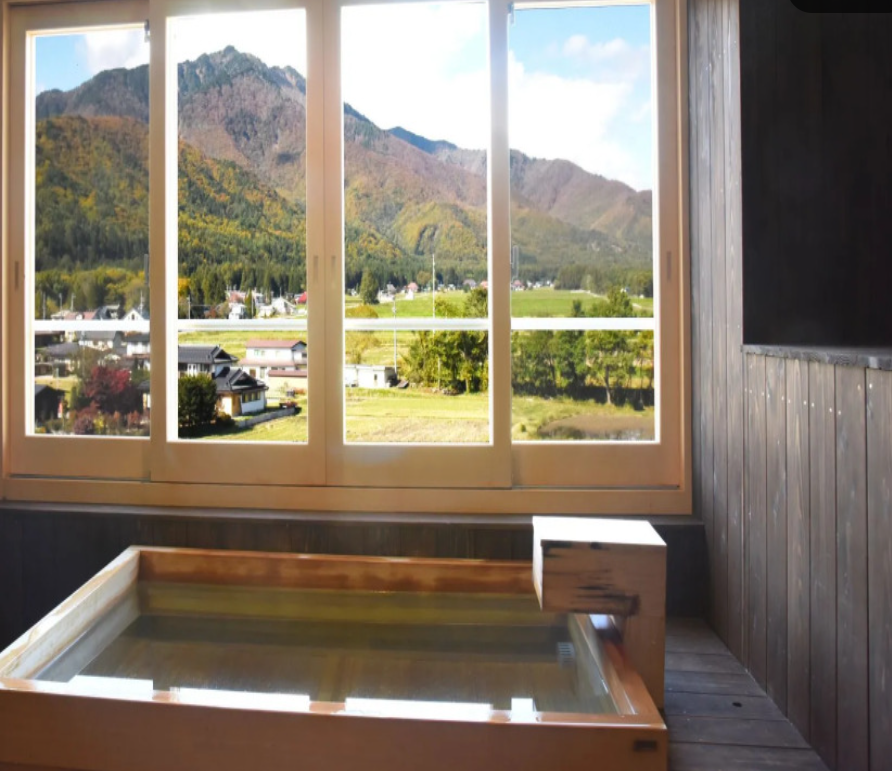 Hotel Yume No Yu Private Onsen Mountain View