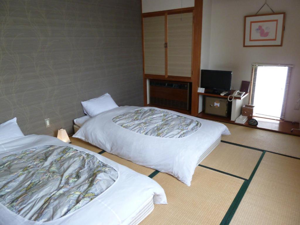 Hotel Yume No Yu Tatami Room