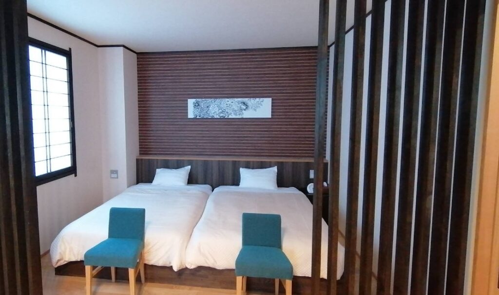Hotel Yume No Yu Twin Bedroom