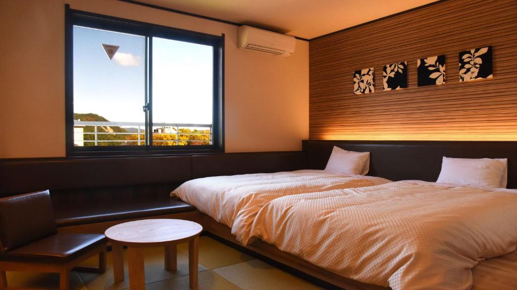 Hotel Yume No Yu Twin Room
