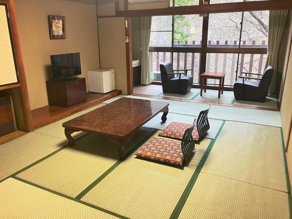 Hotel Yunishigawa Tatami Room