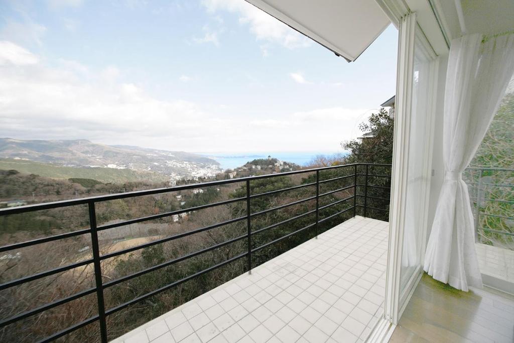 Ihouse Ataminchi Balcony View