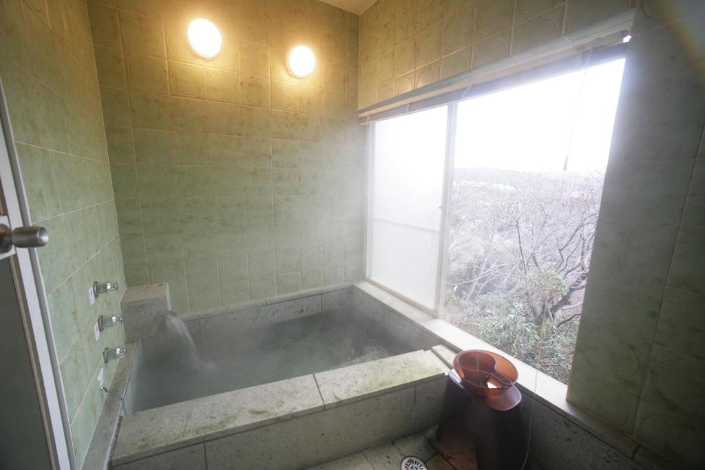 Ihouse Ataminchi Private Onsen Bath