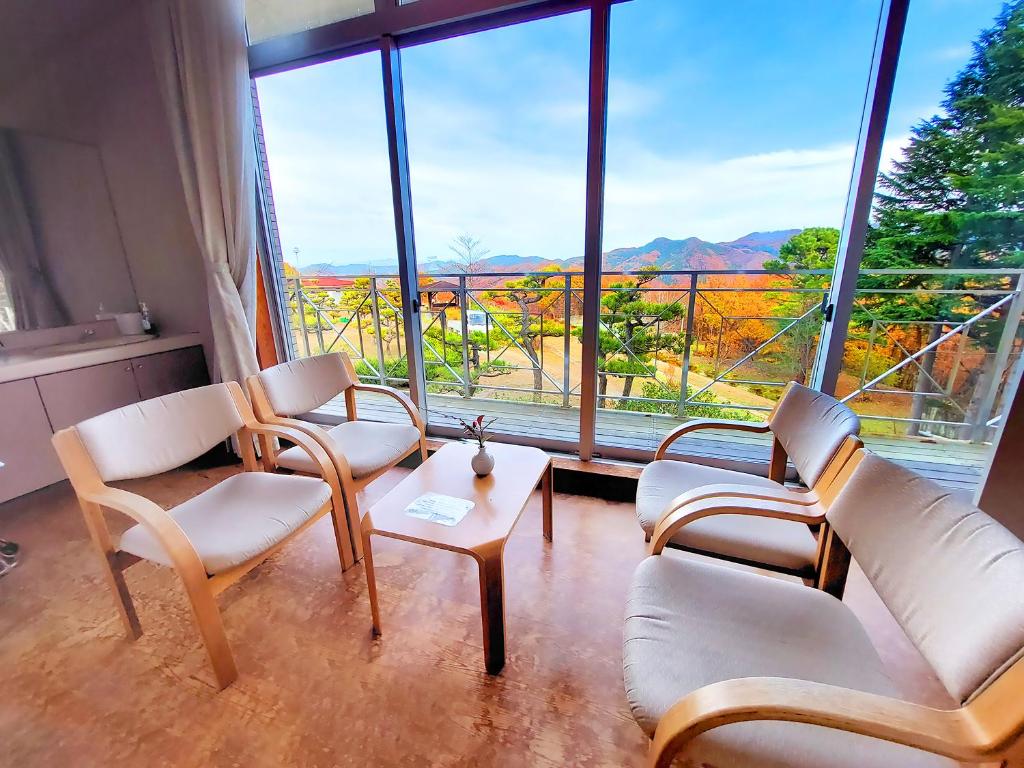 Ikoinomura Heritage Minoyama Lounge Mountain View