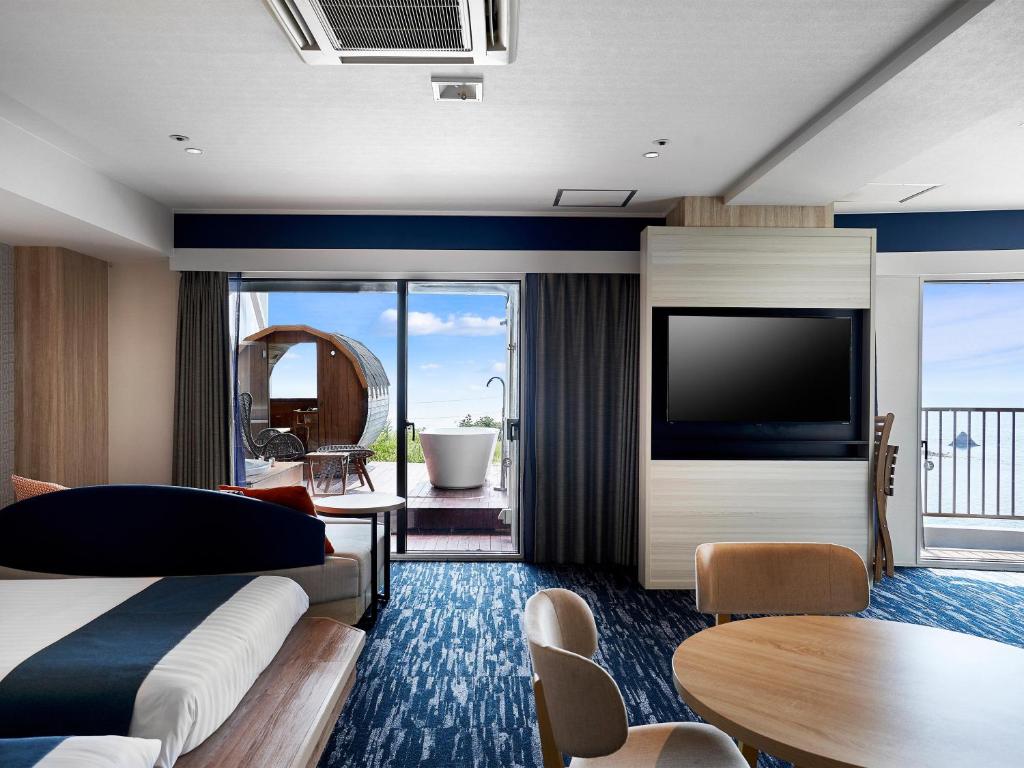 Il Azzurri Ocean View Room