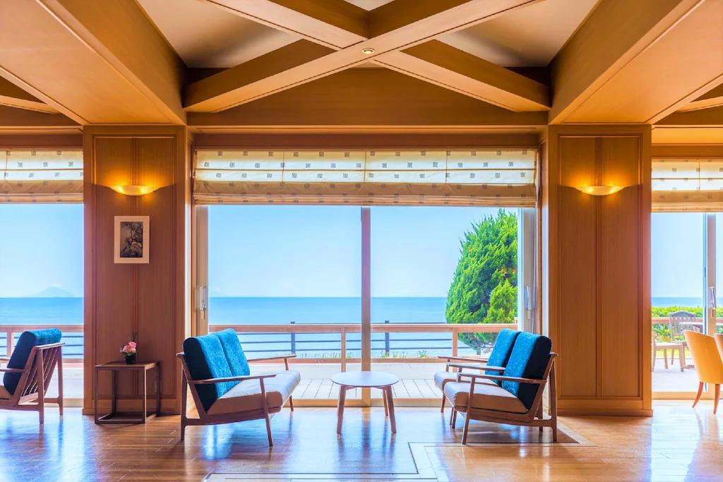 Inatoriso Ocean View Lounge
