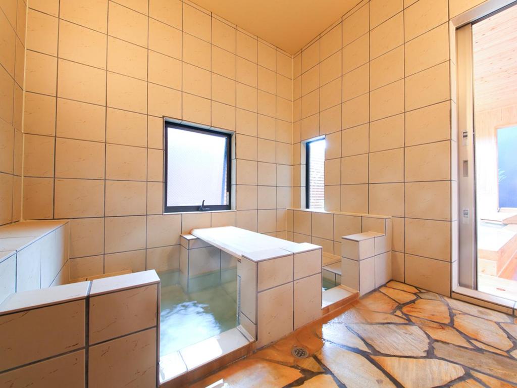 Inn Takumihare Kokoroan Private Onsen Bath