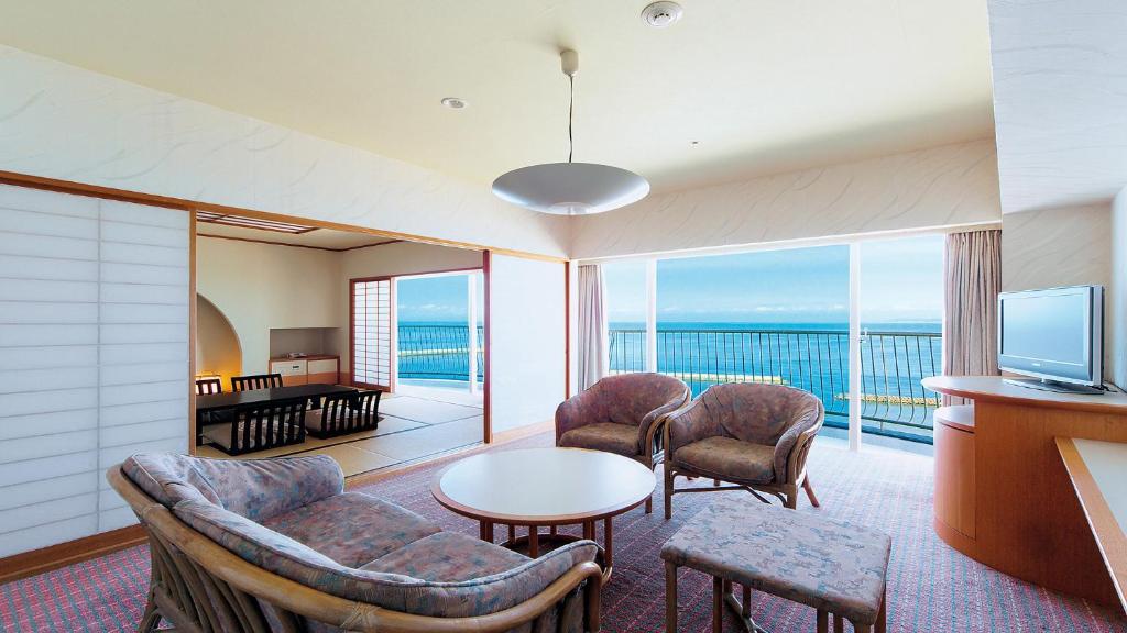 Irago Resort Convention Hotel Oceanview Tatami Room
