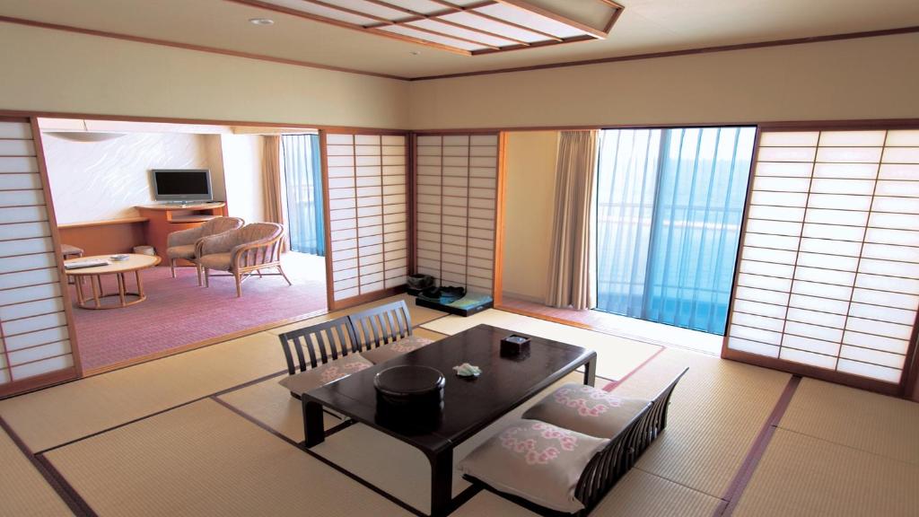 Irago Resort Convention Hotel Tatami Room