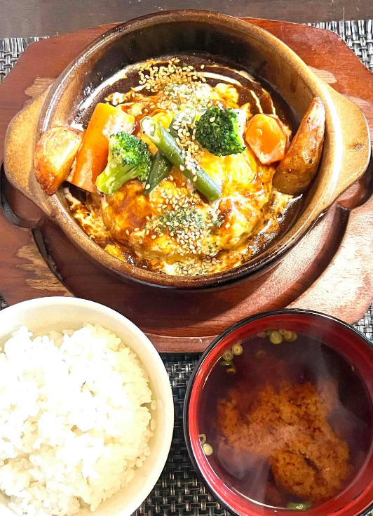 Iroriyado Hidaya Hot Pot Meal
