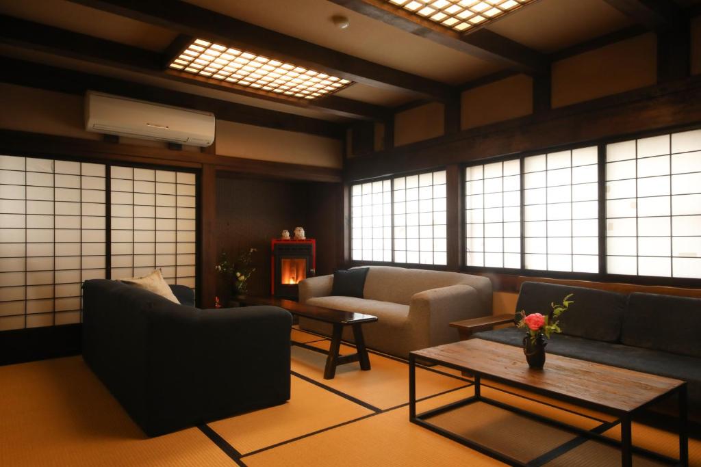 Iroriyado Hidaya Tatami Lounge Room